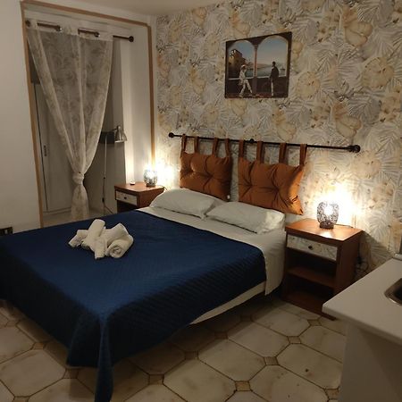 Case Vacanza Pistorius Napoli Ruang foto