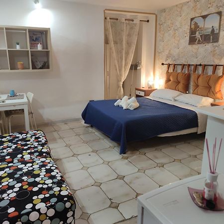 Case Vacanza Pistorius Napoli Ruang foto
