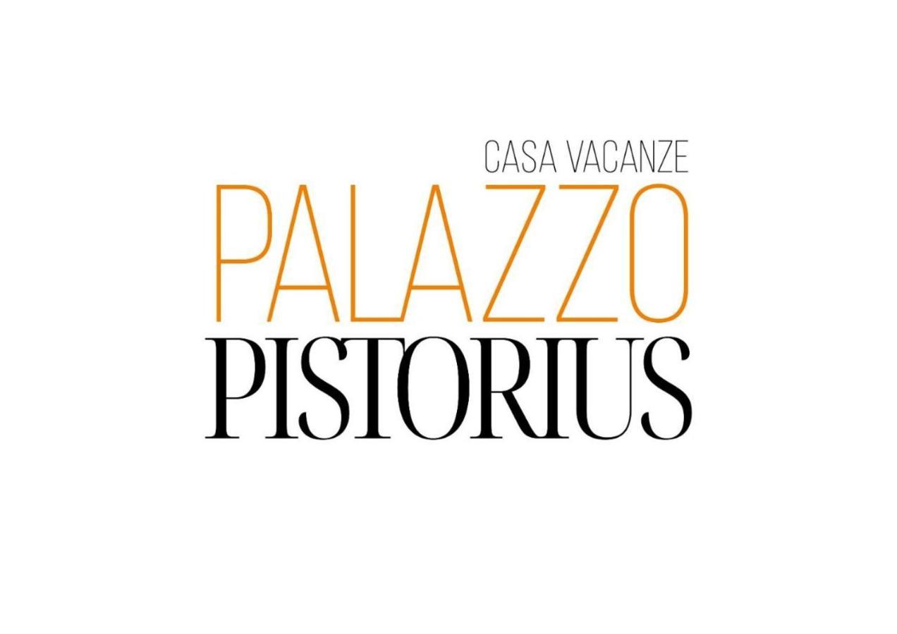 Case Vacanza Pistorius Napoli Bagian luar foto