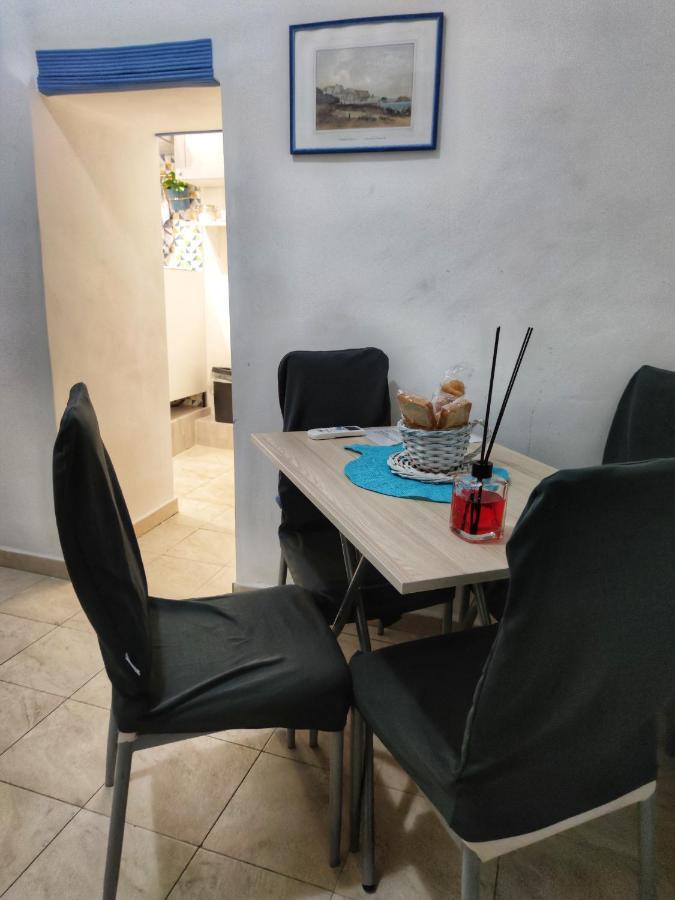 Case Vacanza Pistorius Napoli Bagian luar foto